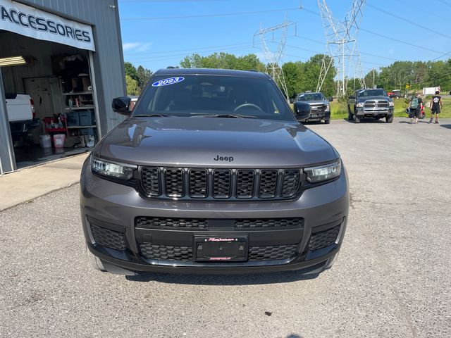 2023 Jeep Grand Cherokee L Altitude - Gray Metallic exterior view 2
