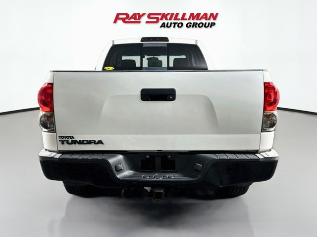 Used 2007 White Toyota SR5 image 6