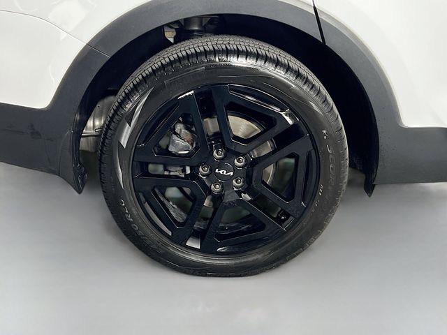 Used 2024 White Kia SX-Prestige X-Line image 42