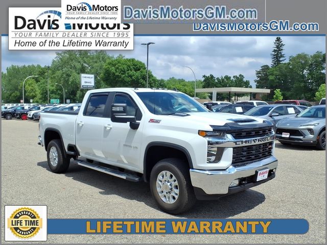 Summit White 2022 Chevrolet Silverado 3500HD LT Crew Cab 4WD Pickup Truck Four-Wheel Drive Automatic