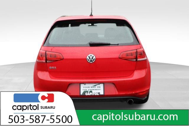 2015 Volkswagen Golf GTI 2.0T S 23