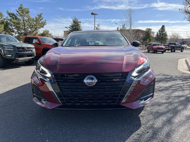 2025 Nissan Altima SR - Photo 8