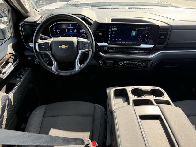 2025 Chevrolet Silverado 2500HD LT - 9