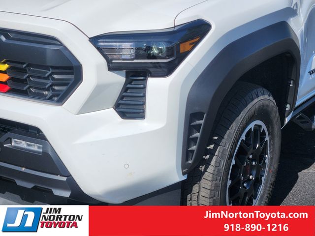Used 2025 Toyota Tacoma Hybrid Truck