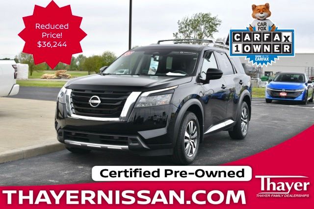 2025 Nissan Pathfinder SL 4WD