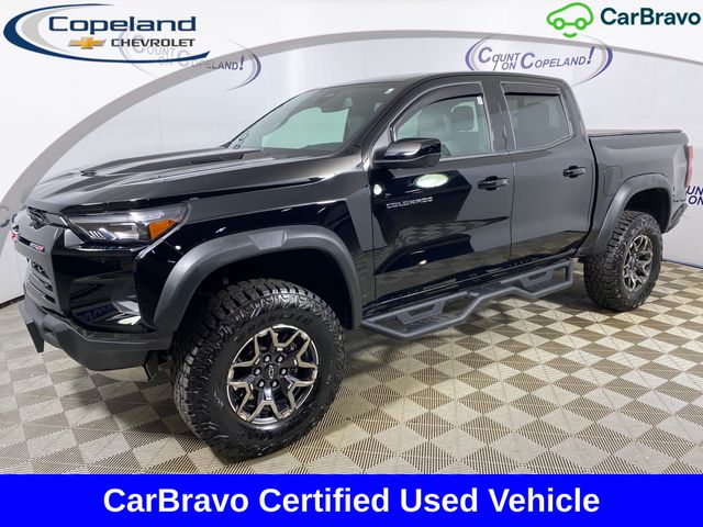 Black 2026 Chevrolet Colorado Pickup Truck Four-Wheel Drive 8-Speed Automatic