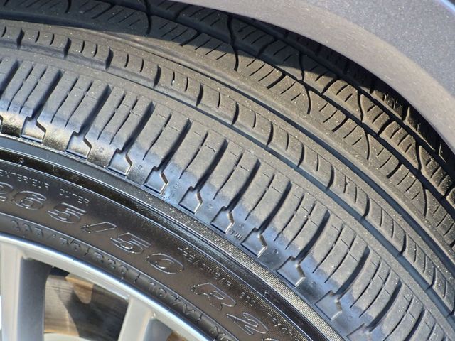 Used 2025 Gray Jeep Summit image 20