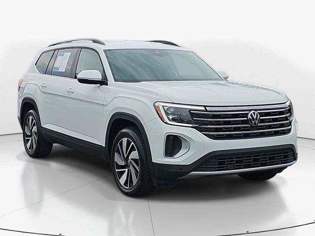  2024 Volkswagen Atlas SE FWD with Technology   