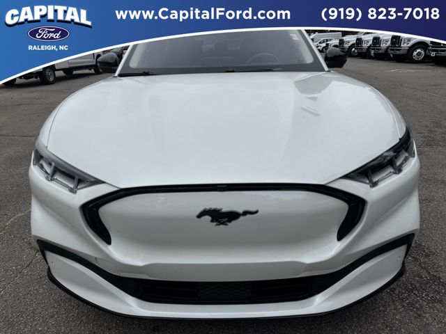 Used 2023 White Ford Premium image 10