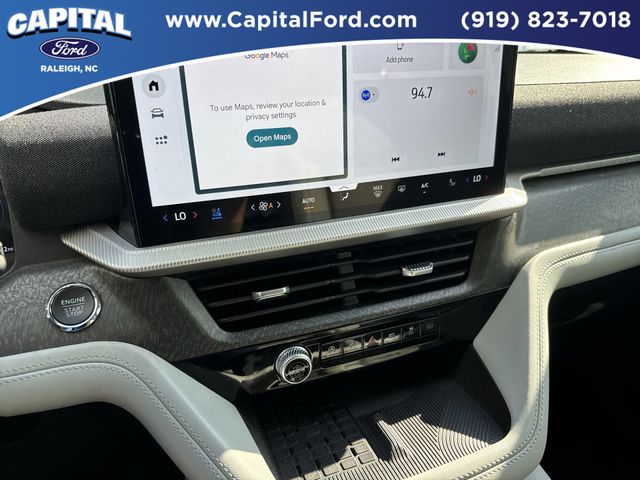 Used 2025 White Ford Platinum image 27