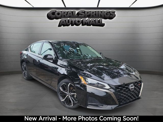 2024 Nissan Altima 2.5 SR
