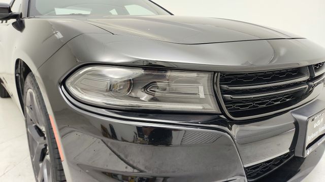 2022 Dodge Charger SXT - 9