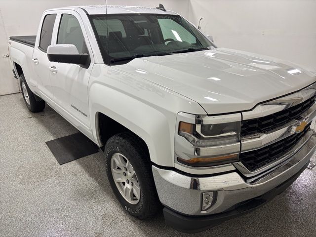 2017 Chevrolet Silverado 1500 LT photo