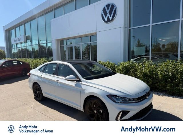 Opal White 2025 Volkswagen Jetta Sedan Front-Wheel Drive 8-Speed Automatic