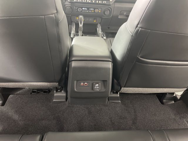 2025 Cardinal Red Metallic Tricoat Nissan Frontier SL RWD Truck