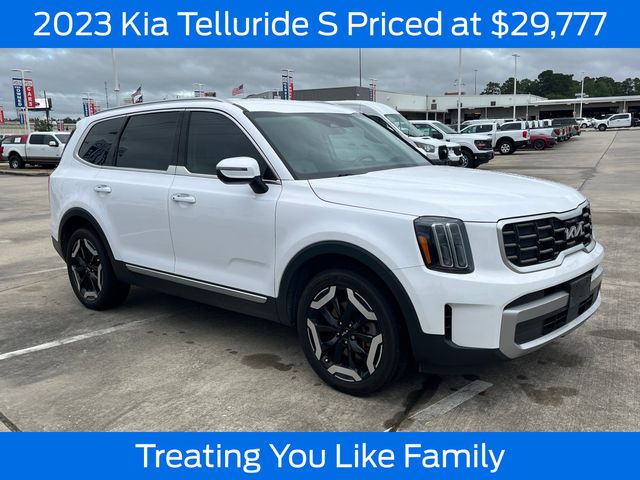 Glacial White Pearl 2023 Kia Telluride S AWD SUV / Crossover All-Wheel Drive 8-Speed Automatic