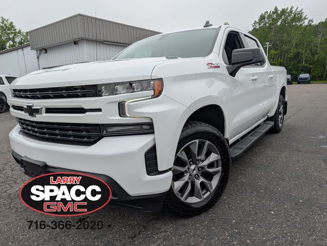 Summit White 2022 Chevrolet Silverado 1500 Pickup Truck Four-Wheel Drive Automatic