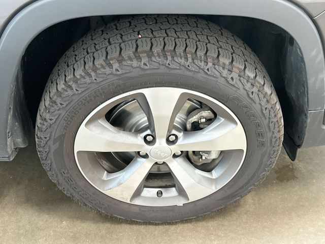 2022 Jeep Cherokee Limited - 4