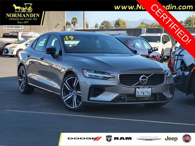 2019 Volvo S60 Hybrid Plug-in T8 R-Design eAWD