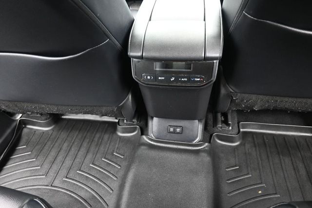 Used 2021 Toyota Highlander SUV