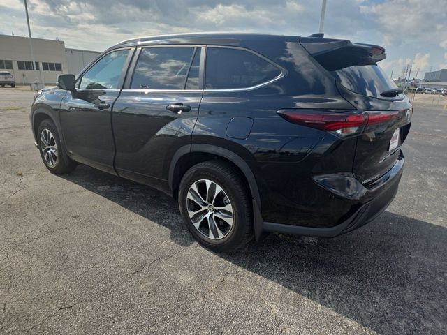 Used 2024 Toyota Highlander Hybrid SUV