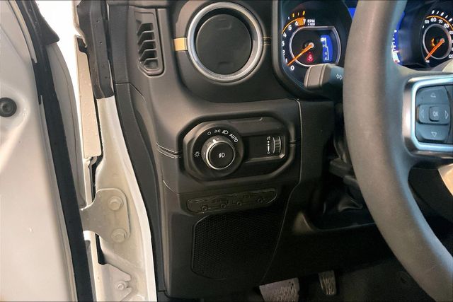 Used 2025 Jeep Wrangler SUV