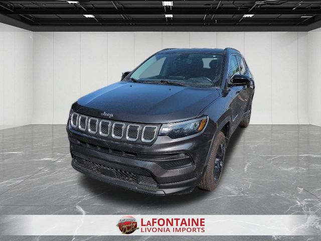 2022 Jeep Compass Latitude Lux