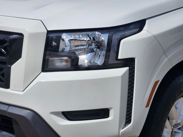 2022 Nissan Frontier SV White at Central Houston Nissan