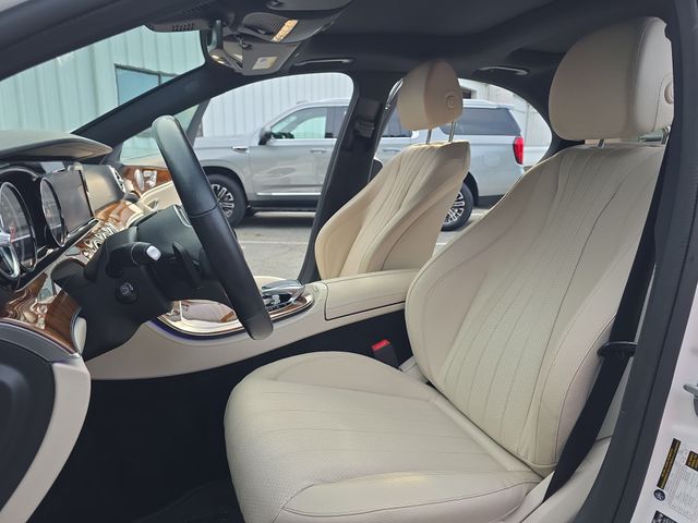 Used 2019  Mercedes-Benz E 300 image 16