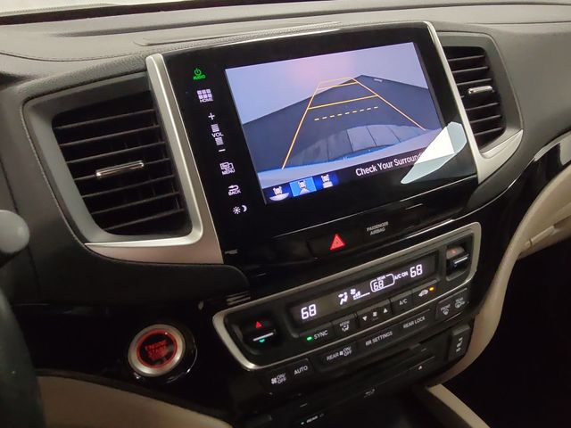 2016 – Honda – Pilot
