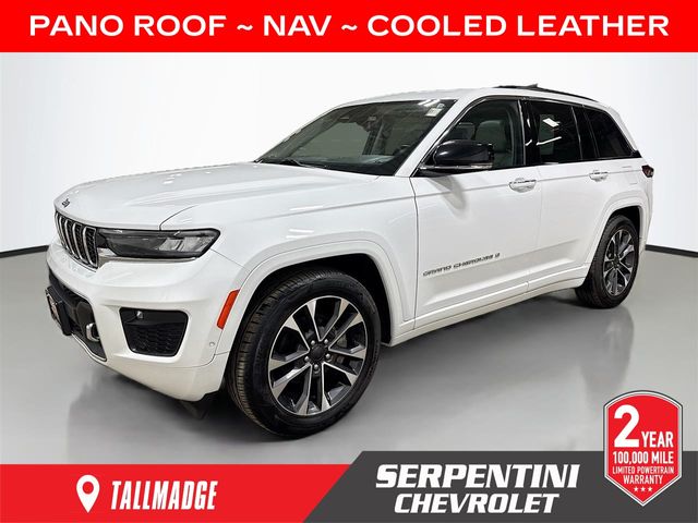 2022 Jeep Grand Cherokee Overland 4WD