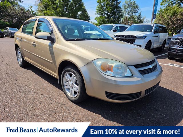 Sandstone Metallic 2005 Chevrolet Cobalt Sedan Front-Wheel Drive 4-Speed Automatic Overdrive