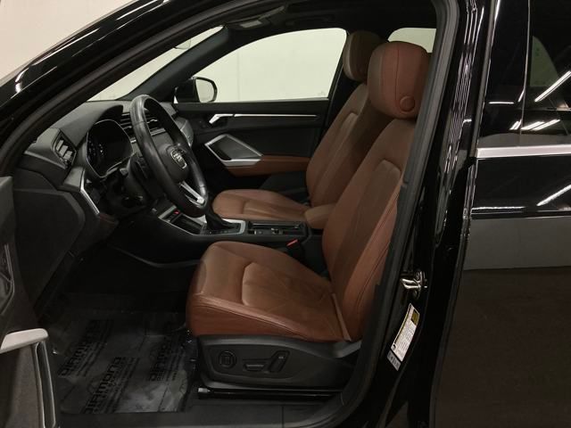 2021 Audi Q3 quattro S line Premium 45 TFSI