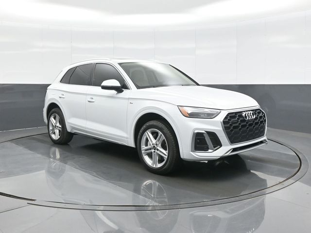 2023 Audi Q5 e 55 Premium Plus