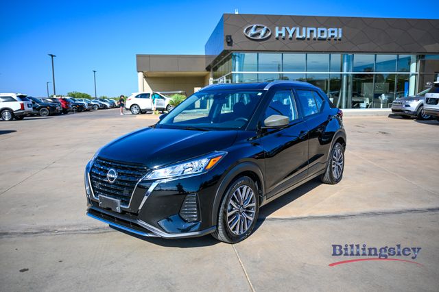 2023 Nissan Kicks SV FWD