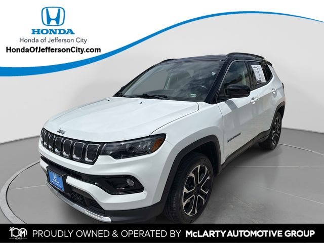 Bright White Clearcoat 2022 Jeep Compass Limited 4WD SUV / Crossover Four-Wheel Drive 9-Speed Automatic
