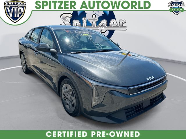 Interstellar Gray 2025 Kia K4 Sedan Front-Wheel Drive Continuously Variable Transmission
