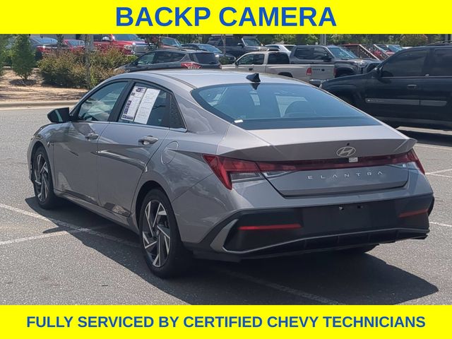Used 2025 Hyundai Elantra Sedan