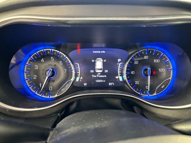 Used 2019 Chrysler Pacifica Van