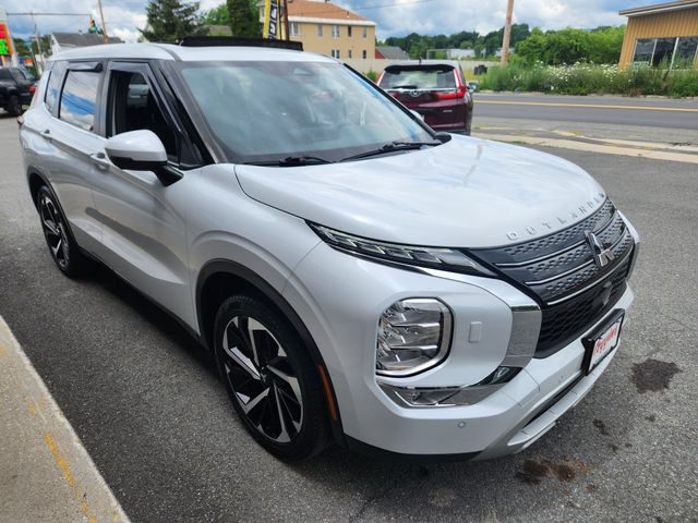 Used 2023 Mitsubishi Outlander SUV