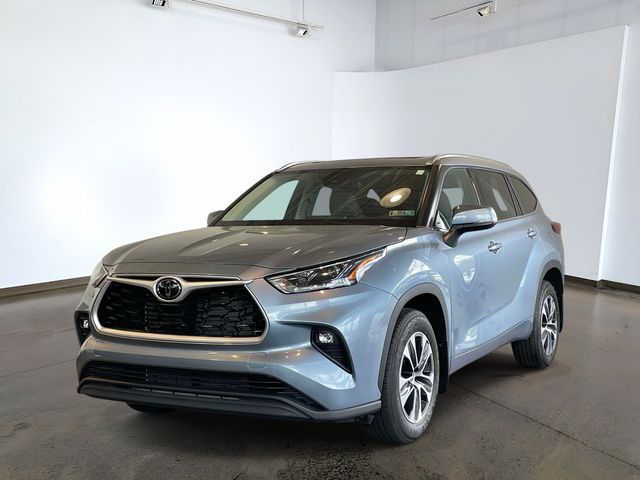 2021 Toyota Highlander XLE AWD