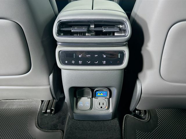 Thumbnail: 2026 Genesis GV80 - 18