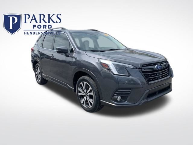 Magnetite Gray Metallic 2022 Subaru Forester Limited Crossover AWD SUV / Crossover All-Wheel Drive 7-Speed CVT