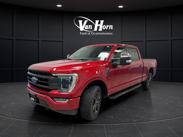 Used 2022 Rapid Red Metallic Tinted Clearcoat Ford Lariat image 3