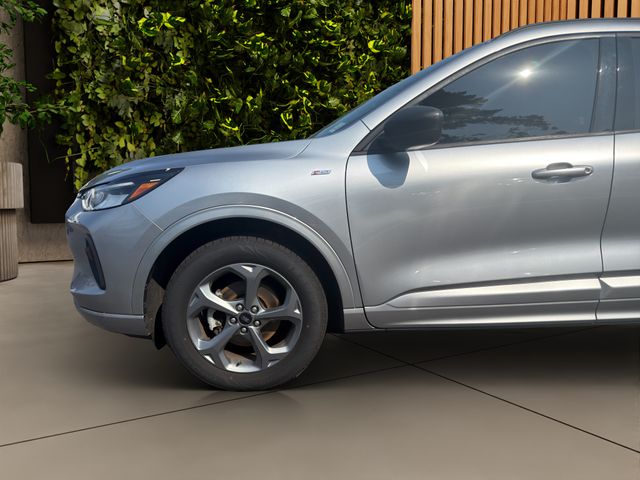 2023 FORD ESCAPE ST-LINE • AWD • ECOBOOST CLEAN CARFAX • 1 OWNER HEATED SEATS • HEATED STEERING WHEEL • REMOTE START • FORD CO-PILOT360 Thumbnail
