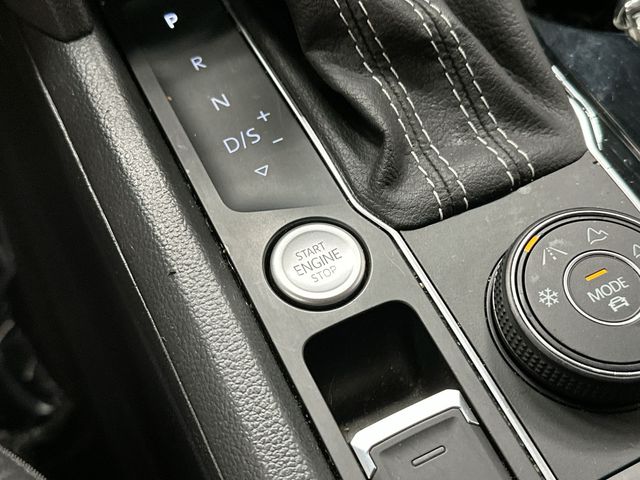 2023 Volkswagen Atlas Cross Sport 3.6L V6 SE w/Technology White at Sutliff Volkswagen