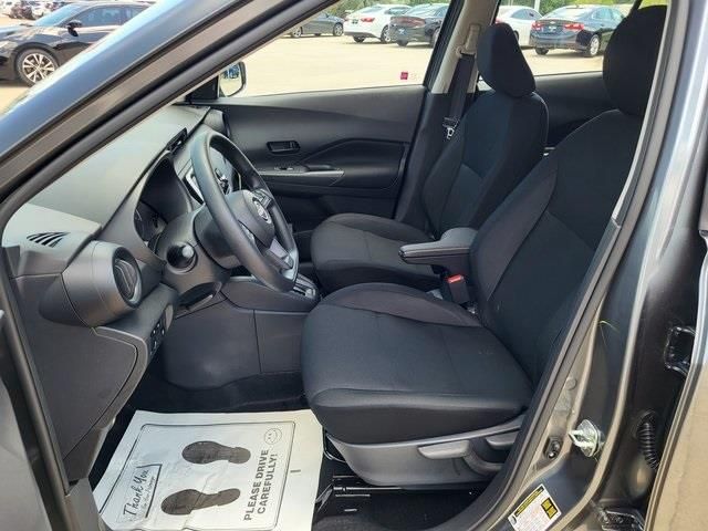 New 2025 Gray Nissan S image 11