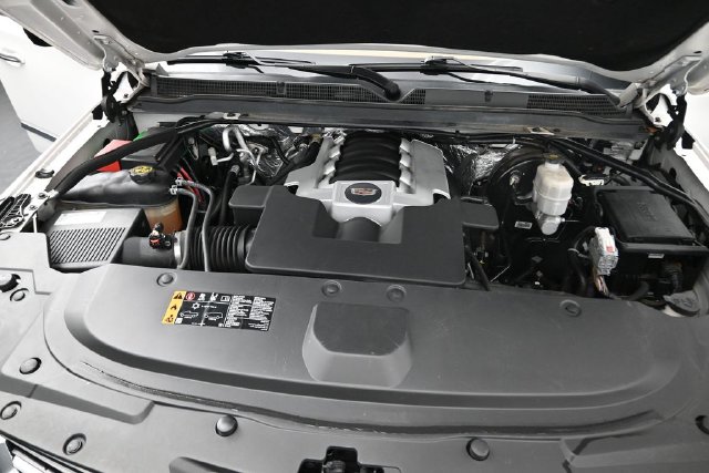 Used 2017 White Cadillac Platinum Edition image 18