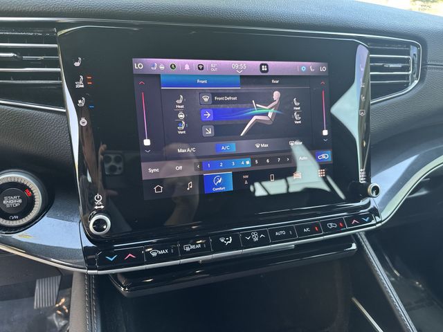Used 2022 Black Jeep Series I image 26