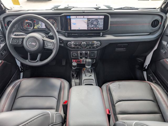 Used 2025 White Jeep Rubicon X image 25